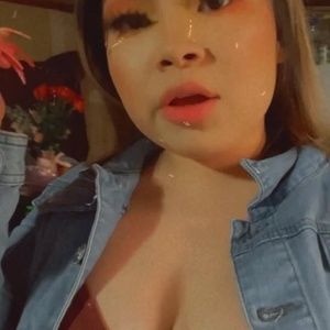 Meet your Posher, Cynthia